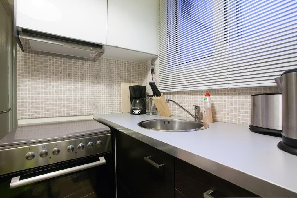 Traveler'S Dream In Historic Acropolis Downtown Apartamento Atenas Exterior foto